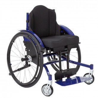 Детская активная инвалидная коляска HOGGI CLEO Teen в  Детская активная инвалидная коляска HOGGI CLEO Teen в