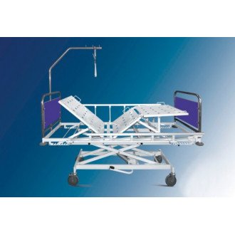 Кровать мед. функц. Belberg 3-02 на колёсах, с регул. высоты при помощи гидропривода в  Кровать мед. функц. Belberg 3-02 на колёсах, с регул. высоты при помощи гидропривода в